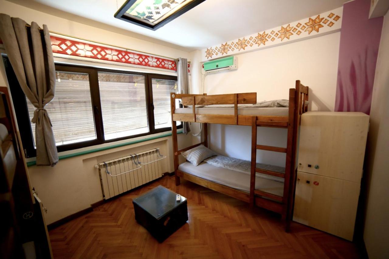 Hostel Bauhaus Bucureşti Eksteriør bilde